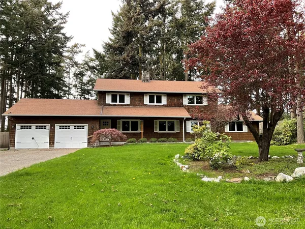 $859,900 | 1656 Fern Place, Oak Harbor, WA 98277