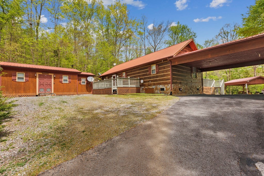 4717 Jerry View Way Cosby, TN 37722 - Photo 14 of 32 Gallery Image 14