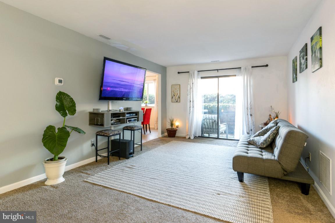 1003 Spring Gate Road, Unit 1A Baltimore, MD 21228 - Photo 15 of 28 Bright and spacious