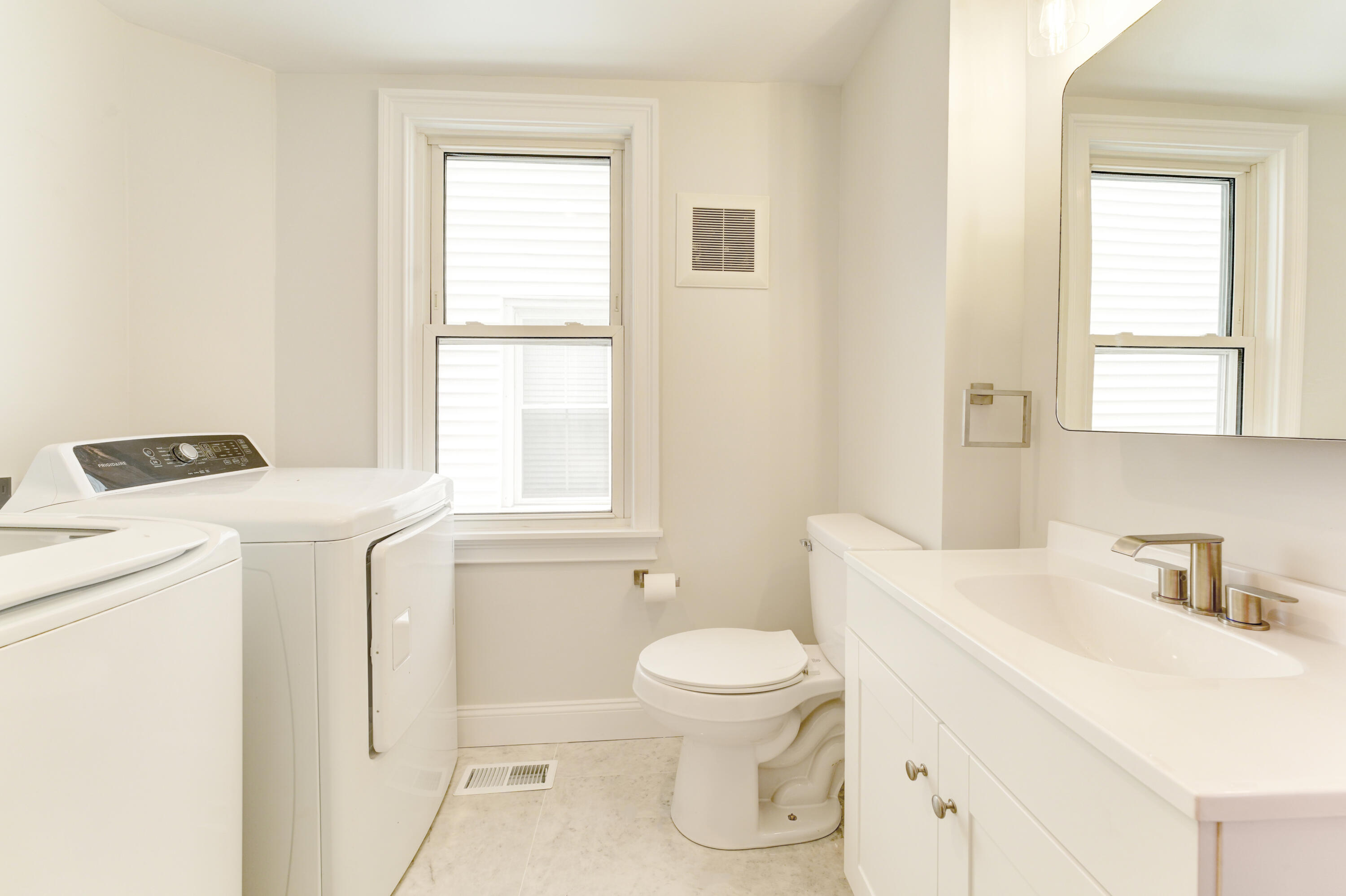 16 Dunlap Street Brunswick, ME 04011 - Photo 27 of 55 13