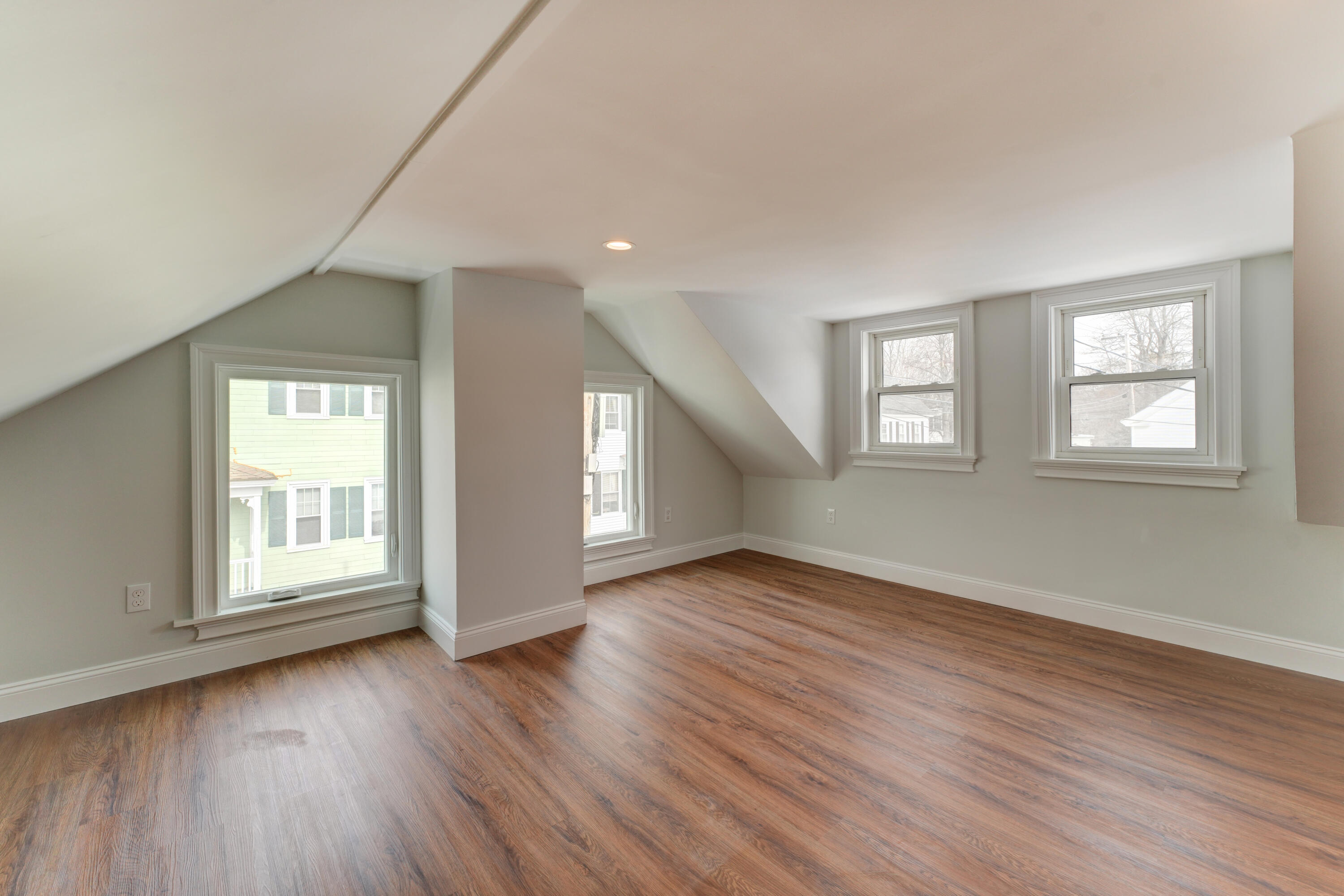 16 Dunlap Street Brunswick, ME 04011 - Photo 32 of 55 18.5