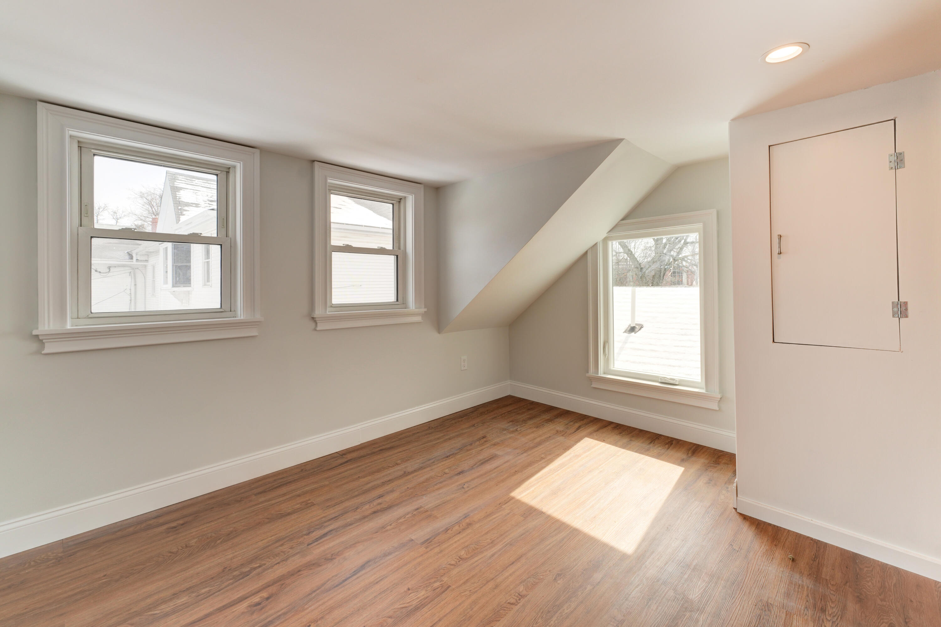 16 Dunlap Street Brunswick, ME 04011 - Photo 36 of 55 22