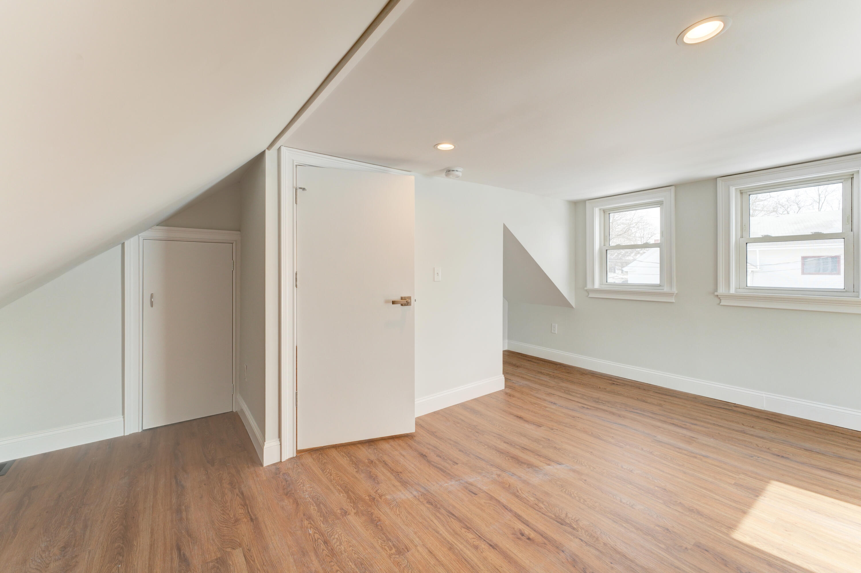 16 Dunlap Street Brunswick, ME 04011 - Photo 38 of 55 24
