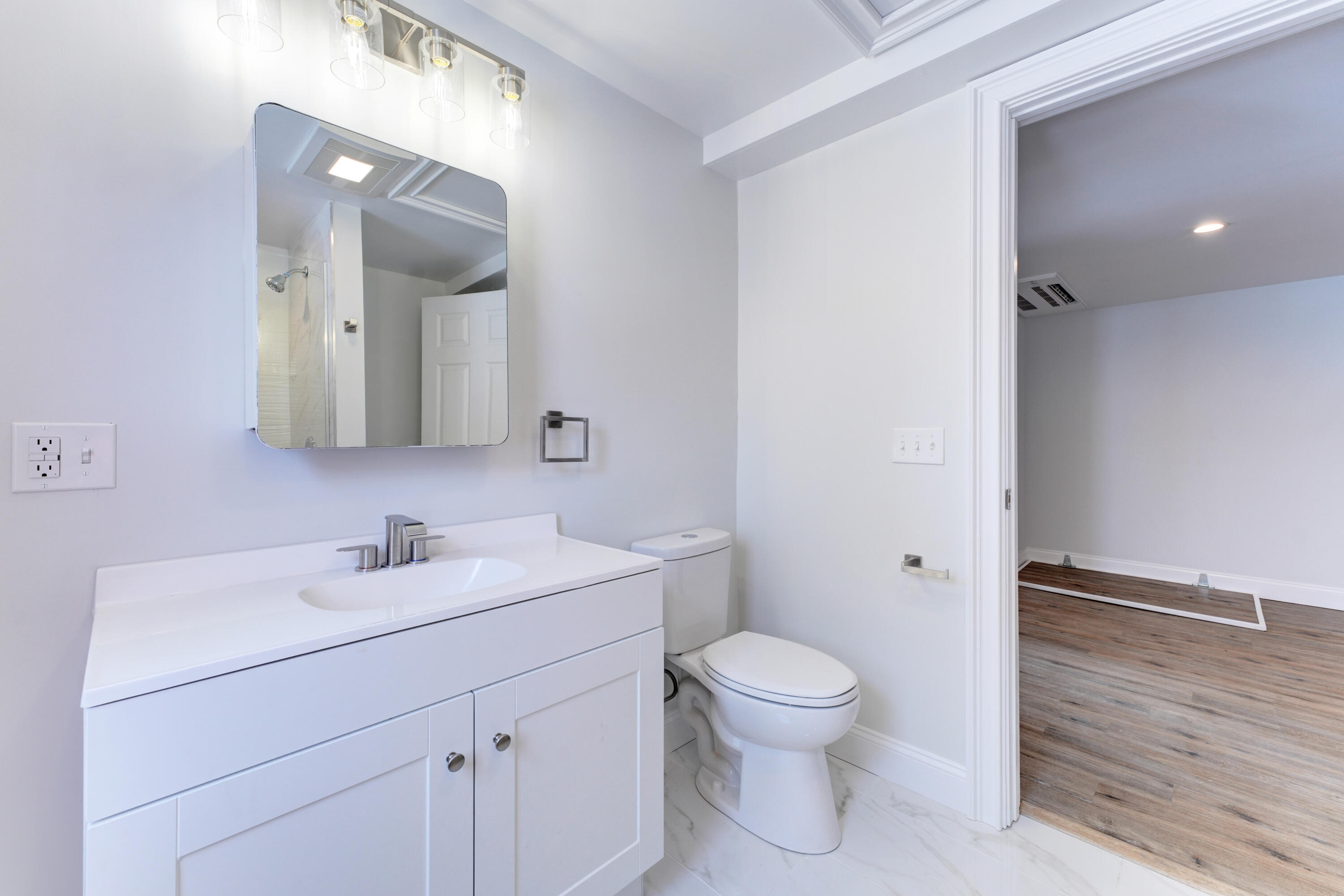 16 Dunlap Street Brunswick, ME 04011 - Photo 47 of 55 38