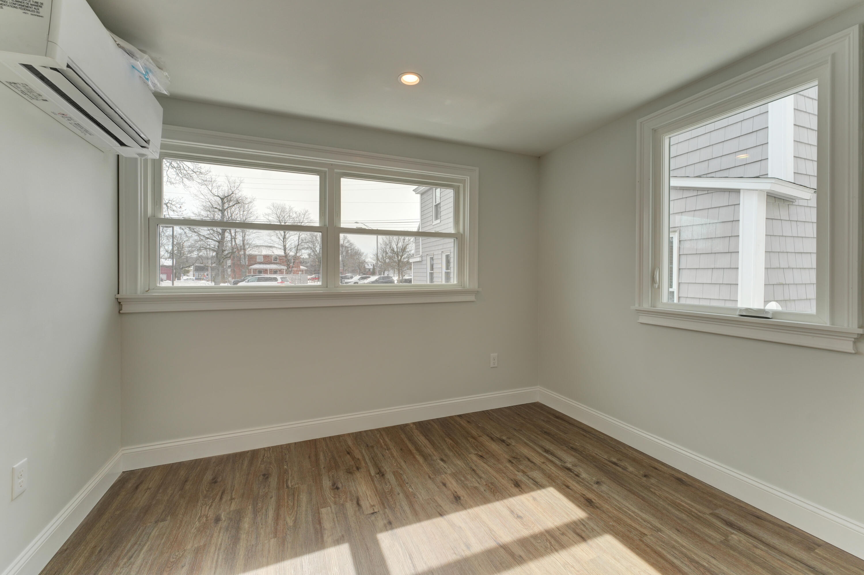 16 Dunlap Street Brunswick, ME 04011 - Photo 49 of 55 40