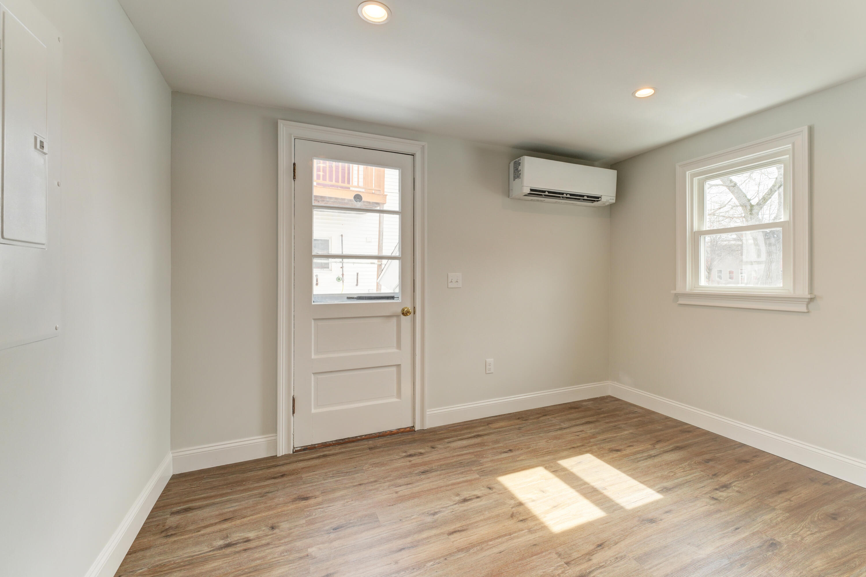 16 Dunlap Street Brunswick, ME 04011 - Photo 52 of 55 43