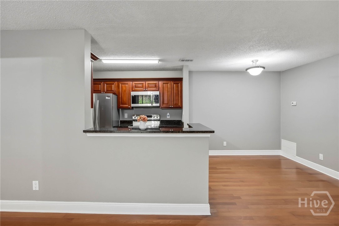 6208 Santa Fe Parkway Sandy Springs, GA 30350 - Photo 6 of 25