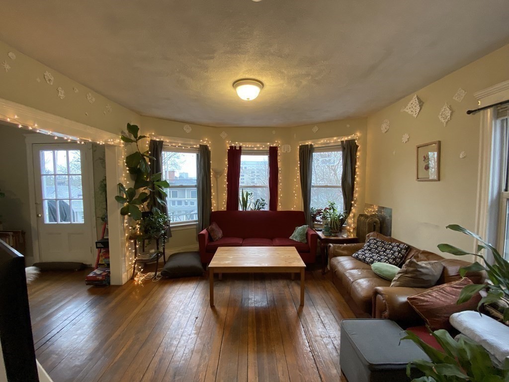 58 Atherton Road, Unit 2 Brookline, MA 02446 - Photo 6 of 20