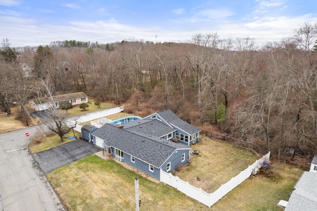 89 Brooks Street Maynard, MA 01754 - Photo 1 of 42