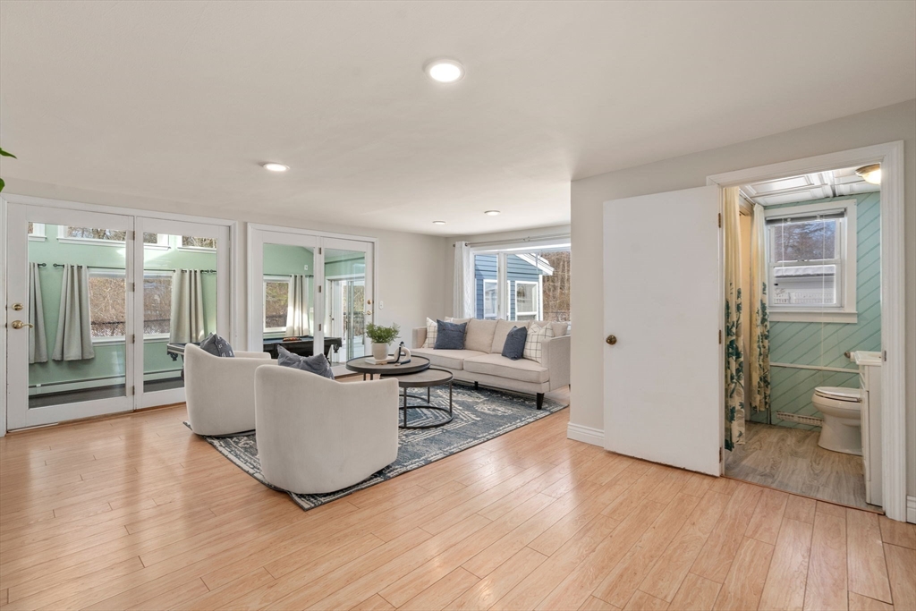 89 Brooks Street Maynard, MA 01754 - Photo 5 of 42