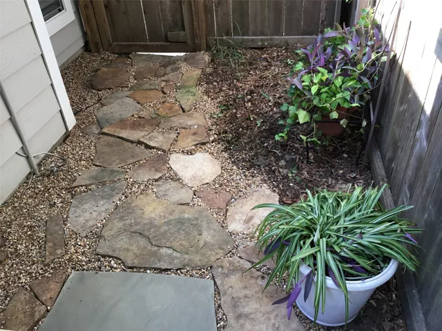 $2,800 | 3 North Spiral Vine Circle, Spring, TX 77381