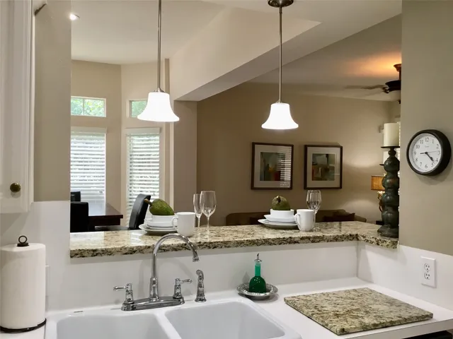 $2,800 | 3 North Spiral Vine Circle, Spring, TX 77381