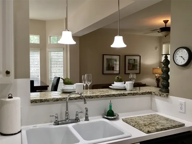 $2,800 | 3 North Spiral Vine Circle, Spring, TX 77381