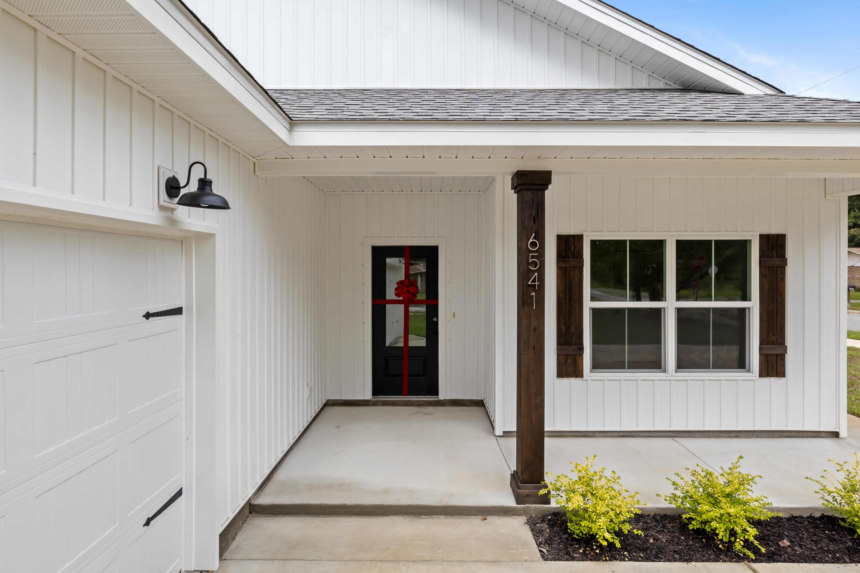 2 Coweta Road Cantonment, FL 32533 - Photo 4 of 43 6541 Schwab-5