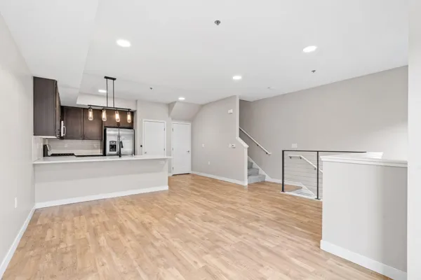 $4,630 | 120 Hennepin Avenue, Unit 121, Minneapolis, MN 55401