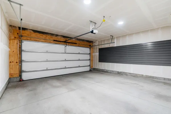 $4,630 | 120 Hennepin Avenue, Unit 121, Minneapolis, MN 55401