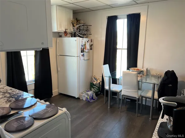 $2,500 | 53 Gleneida Avenue, Unit 3N, Carmel, NY 10512