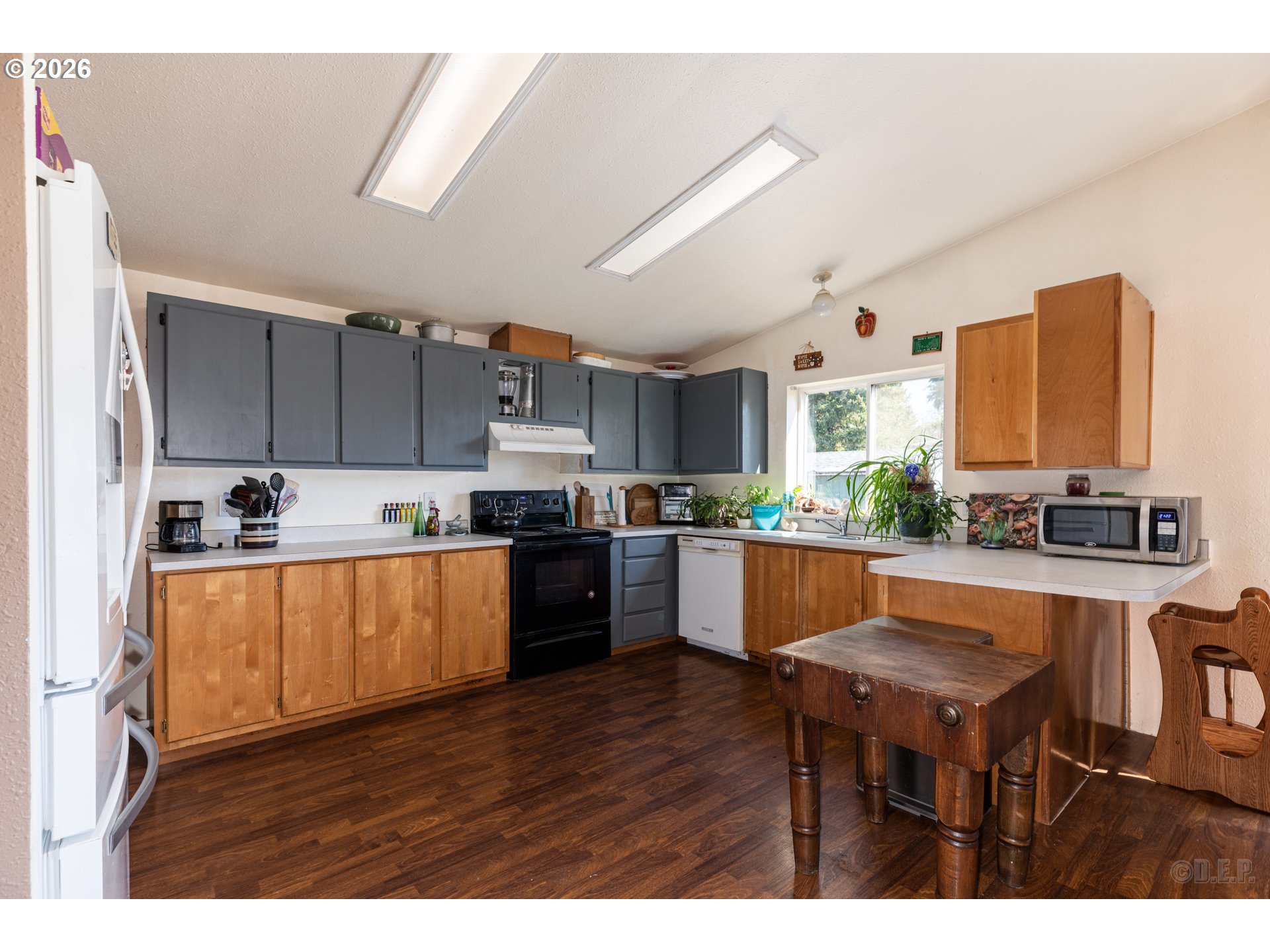 76654 Heath Road Rainier, OR 97048 - Photo 4 of 21 Kitchen
