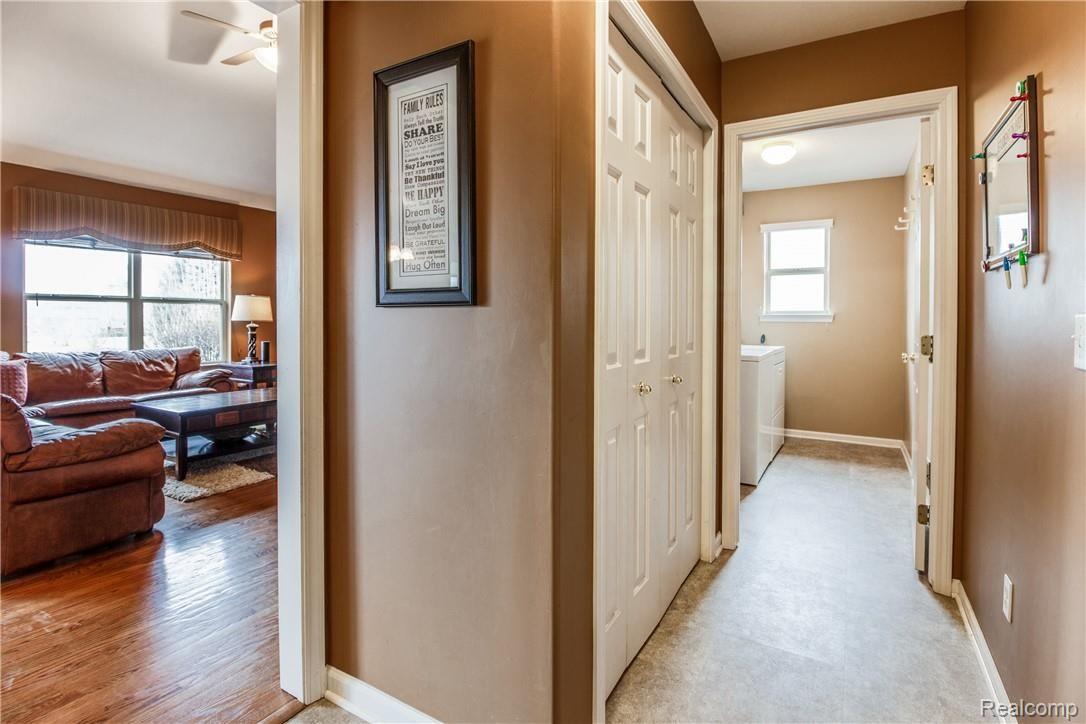 1455 Andover Boulevard Howell, MI 48843 - Photo 36 of 63 Mud room and first floor laundry room