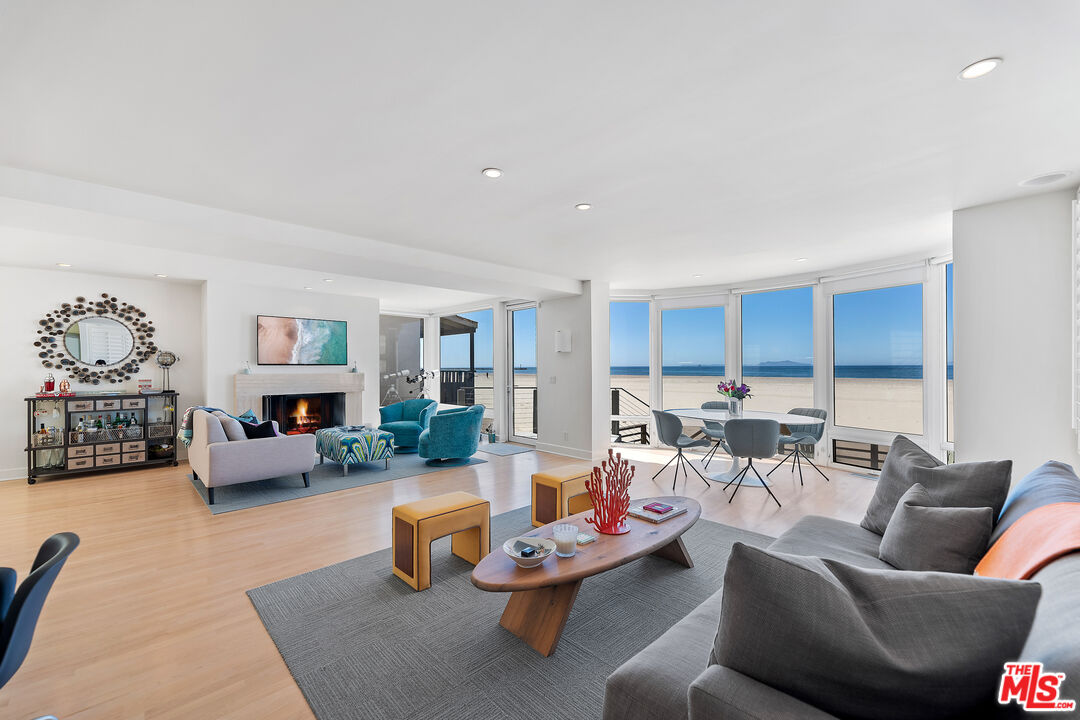 3741 Ocean Drive Oxnard, CA 93035 - Photo 4 of 29 a living room with furniture kitchen view and a window