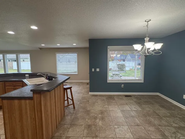 $289,000 | 951 Hawthorn Lane, Columbia City, IN 46725