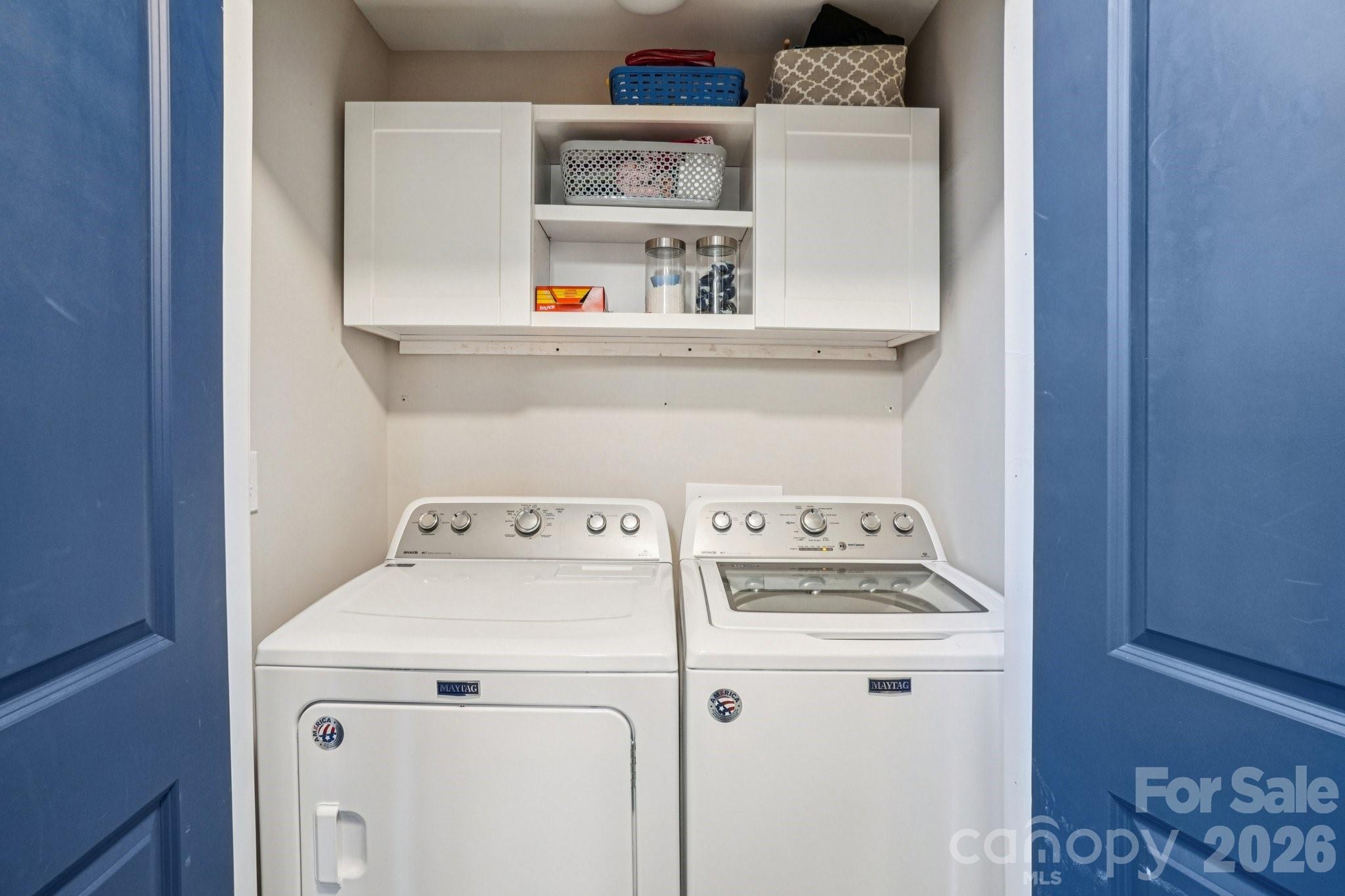 178 Rowe Court Hendersonville, NC 28792 - Photo 8 of 21 a utility room with dryer and washer
