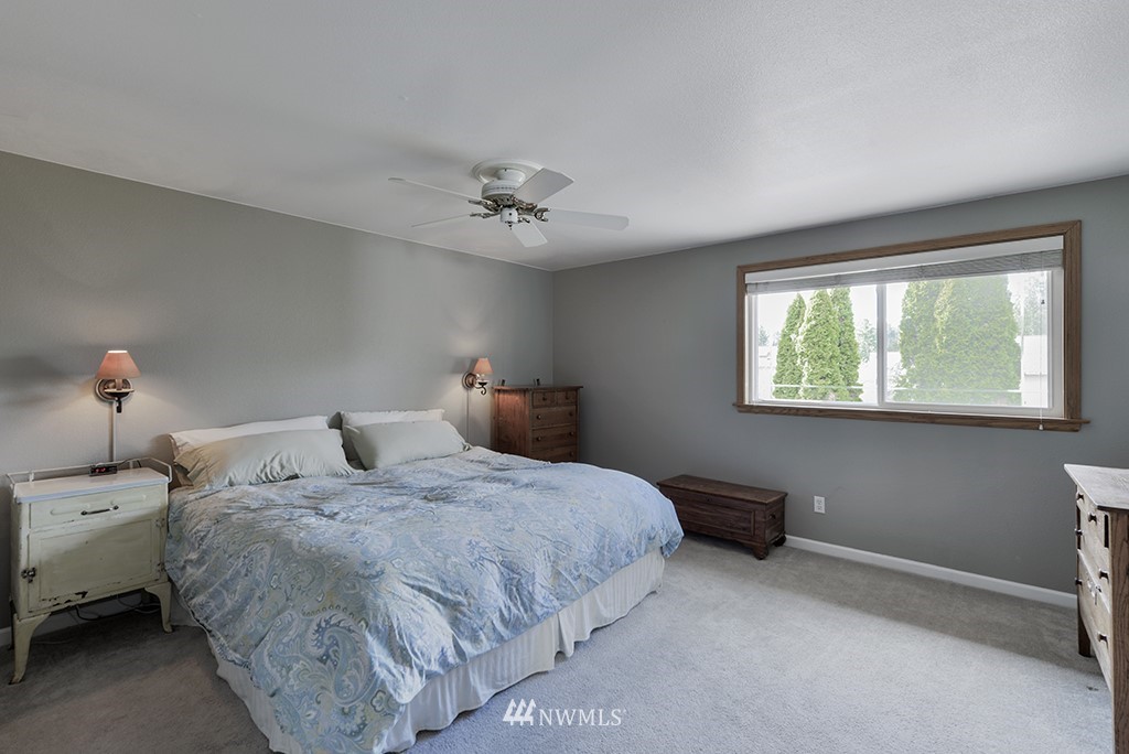 19231 135th Avenue Southeast Renton, WA 98058 - Photo 12 of 25 Gallery Image 12