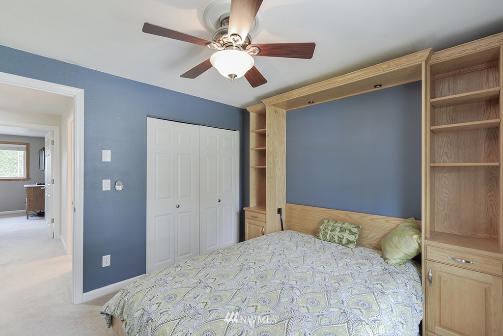 19231 135th Avenue Southeast Renton, WA 98058 - Photo 14 of 25 Gallery Image 14