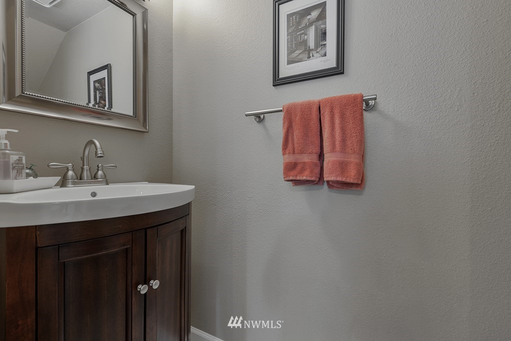 19231 135th Avenue Southeast Renton, WA 98058 - Photo 16 of 25 Gallery Image 16