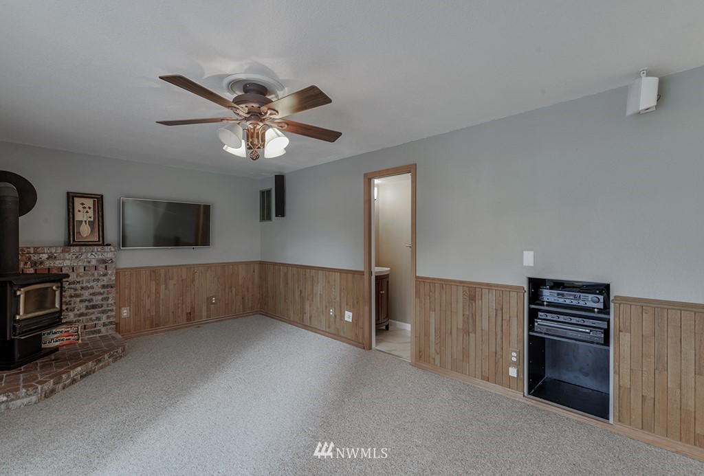 19231 135th Avenue Southeast Renton, WA 98058 - Photo 9 of 25 Gallery Image 9
