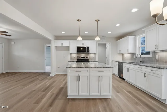 $224,900 | 222 Rae Street, Warsaw, NC 28398