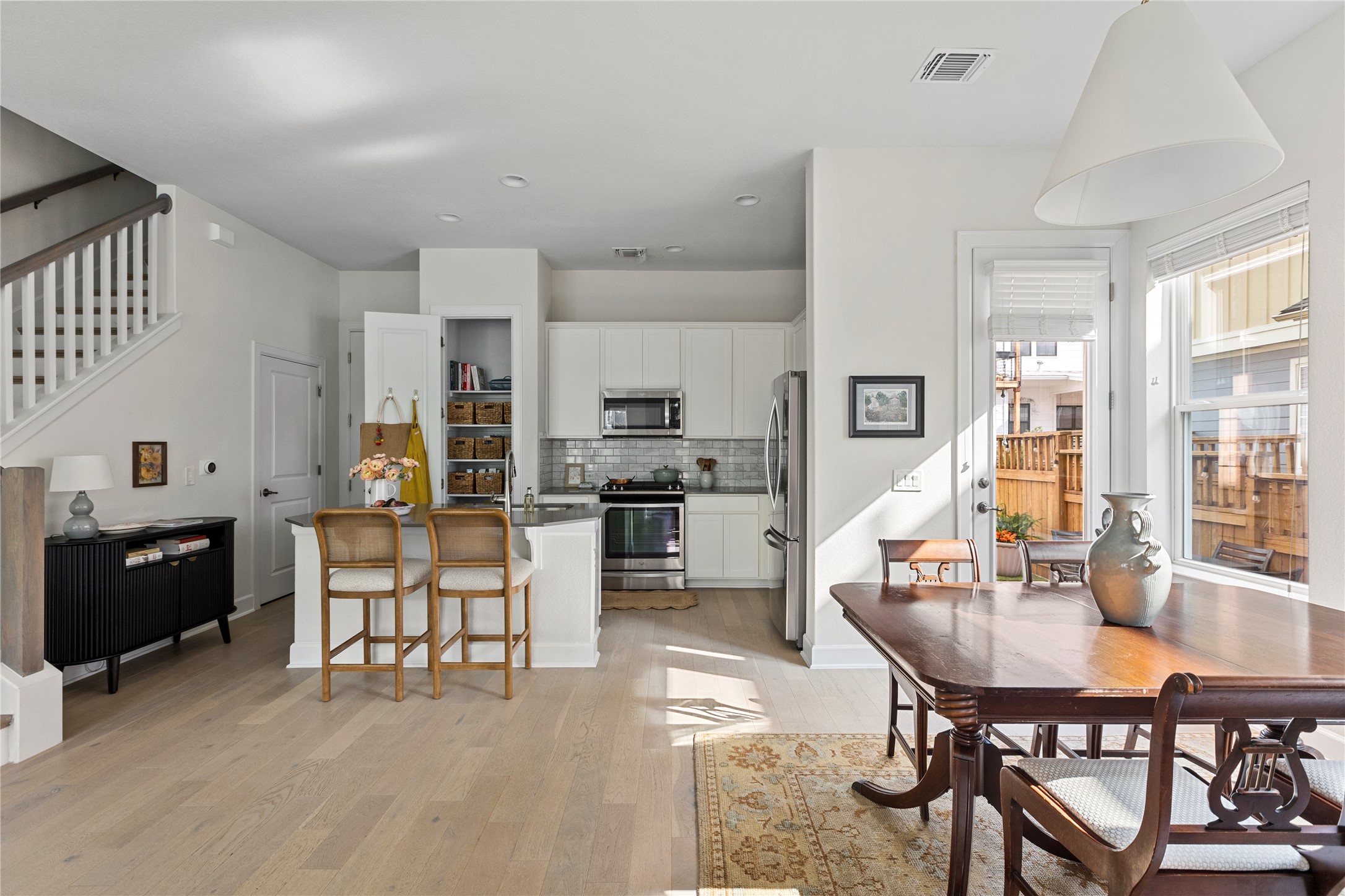 2906 Zach Scott Street Austin, TX 78723 - Photo 5 of 40