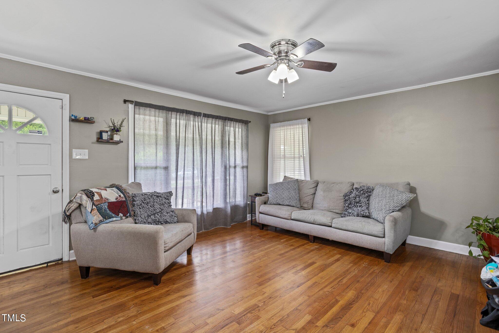 560 Wayview Road Henderson, NC 27537 - Photo 9 of 32 16-web-or-mls-1D9A2633