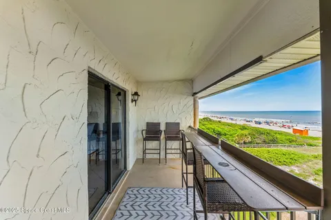 a view of yard with ocean view