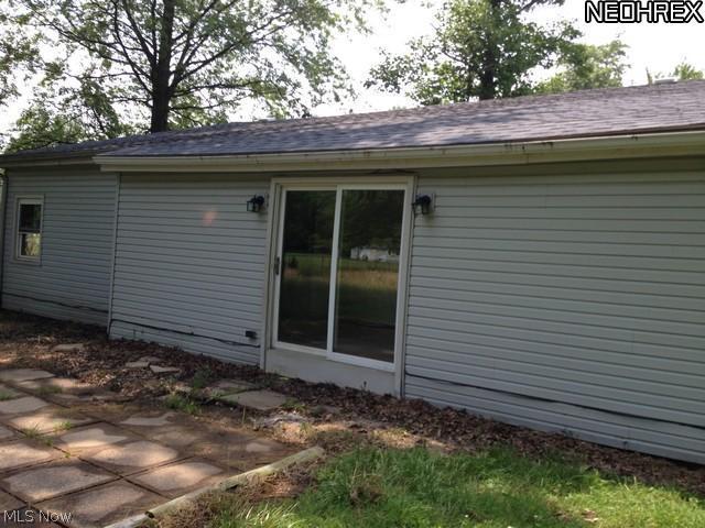 2902 Center Road Ashtabula, OH 44004 - Photo 8 of 14 rear