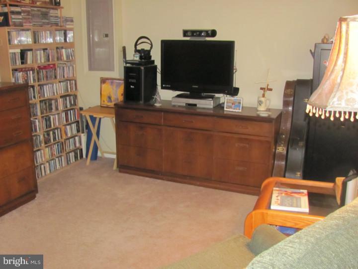 312 Garrison Road Elmer, NJ 08318 - Photo 14 of 19 Bedroom 2