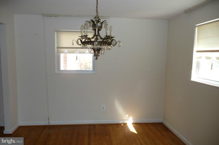 10805 Breewood Road Silver Spring, MD 20901 - Photo 8 of 30 Dining Room