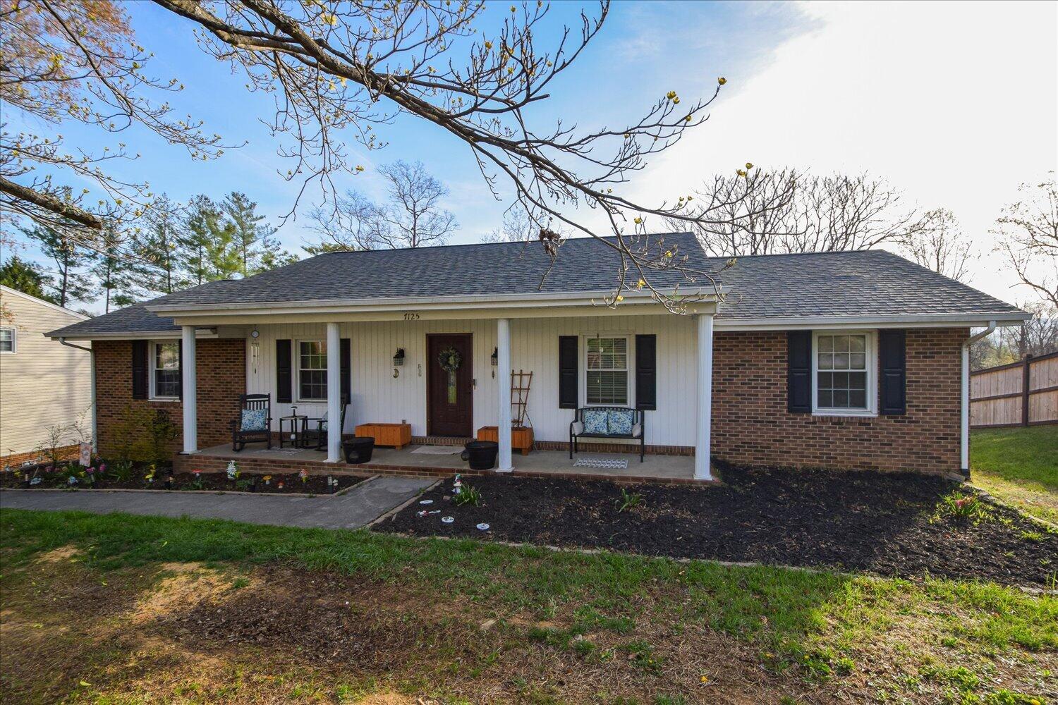 01-7125 Cedar Crest-1