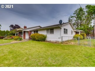 3453 D Street Hubbard, OR 97032 - Photo 3 of 25 Gallery Image 3
