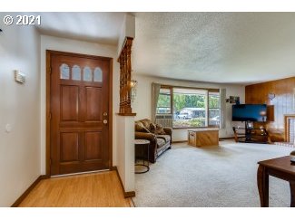 3453 D Street Hubbard, OR 97032 - Photo 6 of 25 Gallery Image 6