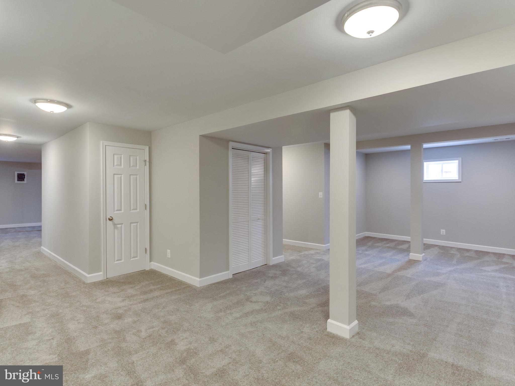11617 Stuart Mill Road Oakton, VA 22124 - Photo 20 of 30 a view of an empty room