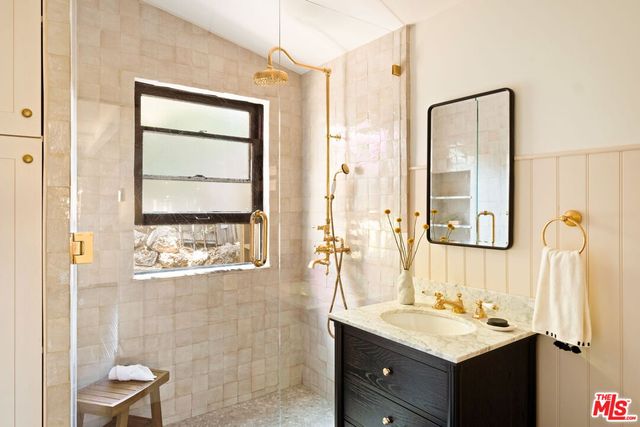 $1,160,000 | 1475 Wallace Avenue, Los Angeles, CA 90026