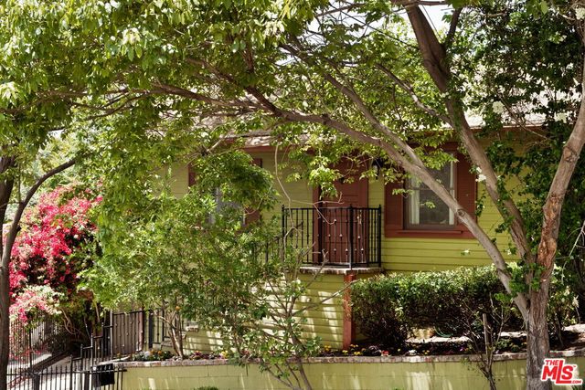 $1,160,000 | 1475 Wallace Avenue, Los Angeles, CA 90026