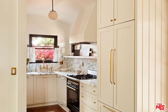 $1,160,000 | 1475 Wallace Avenue, Los Angeles, CA 90026