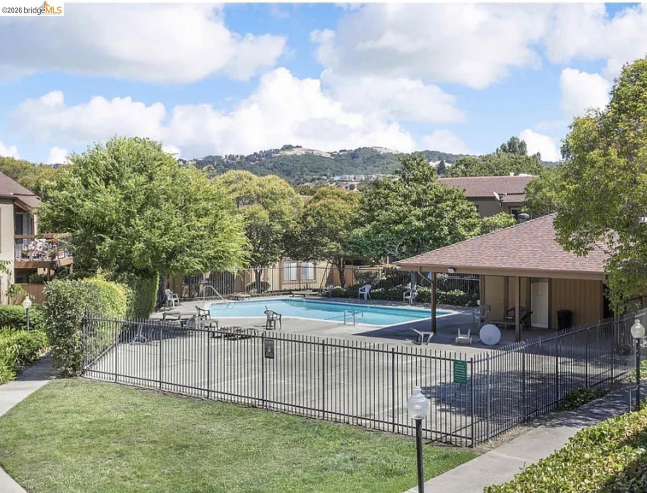 5317 Ridgeview Circle, Unit 6 El Sobrante, CA 94803 - Photo 14 of 15