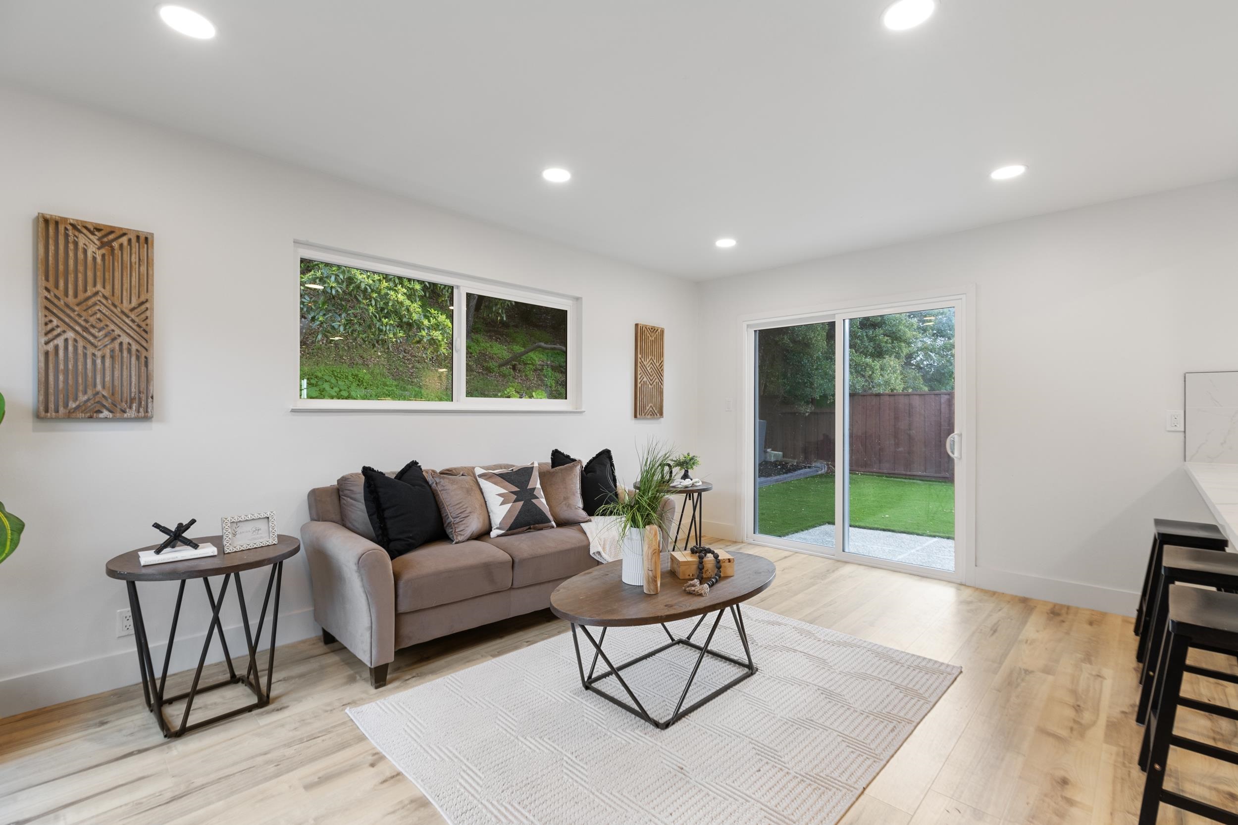 4072 Oak Hill Road Oakland, CA 94605 - Photo 22 of 41