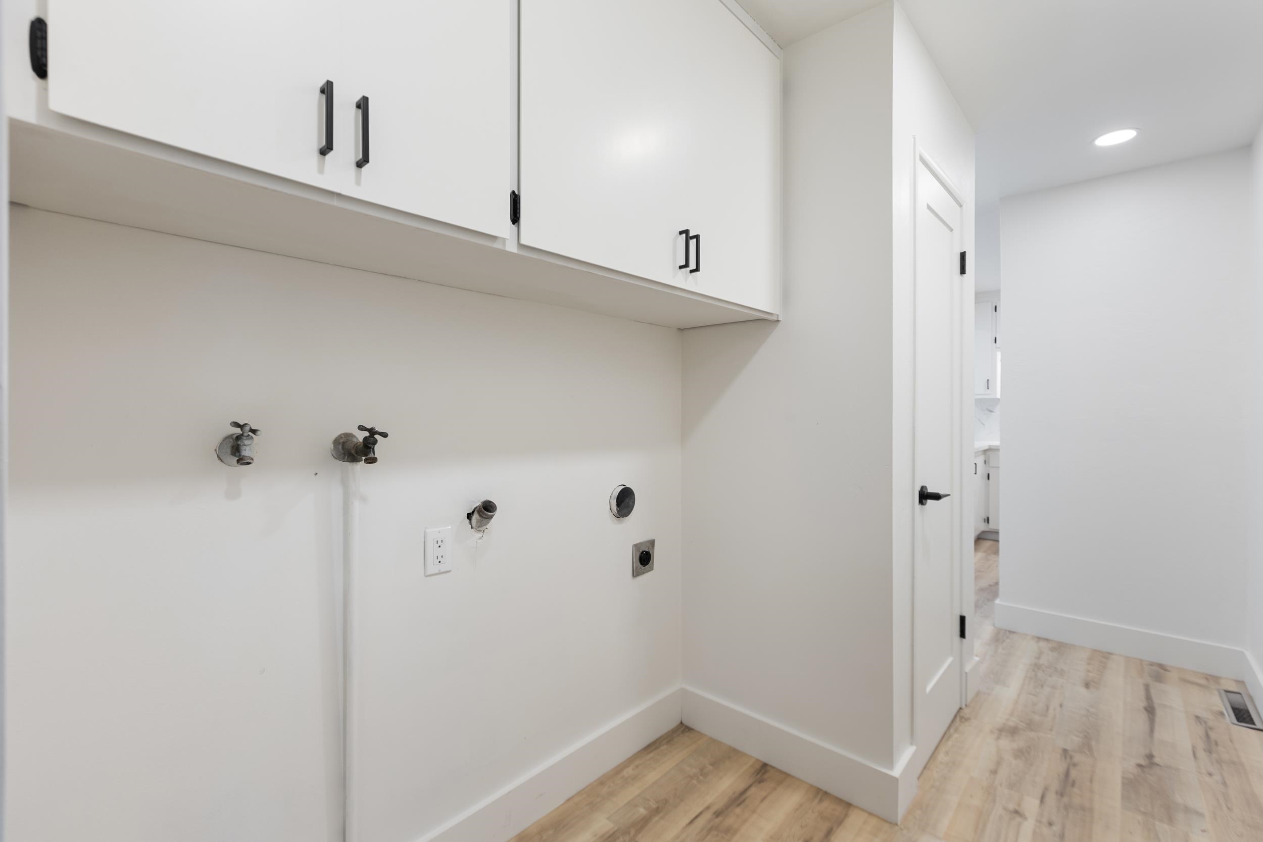 4072 Oak Hill Road Oakland, CA 94605 - Photo 34 of 41