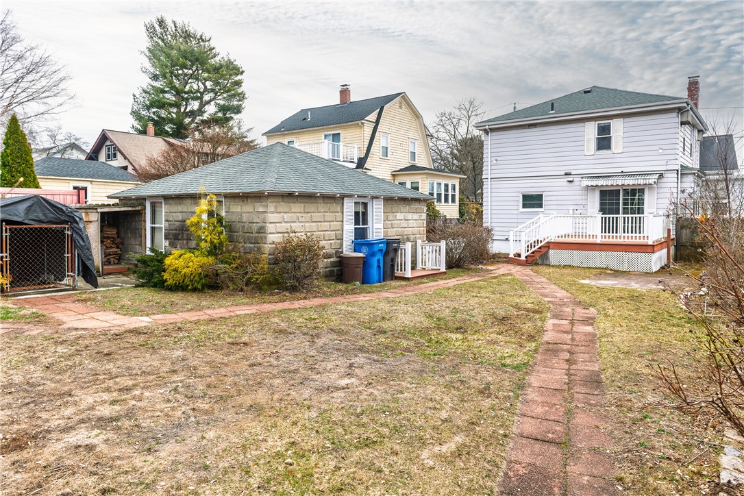 41 Berwick Lane Cranston, RI 02905 - Photo 33 of 35