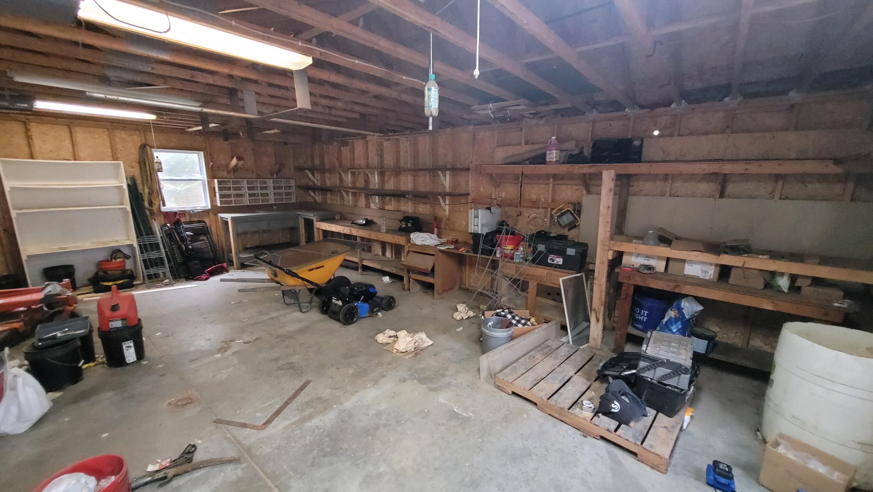 576 Newburgh Road Hermon, ME 04401 - Photo 32 of 34 20220926_093900
