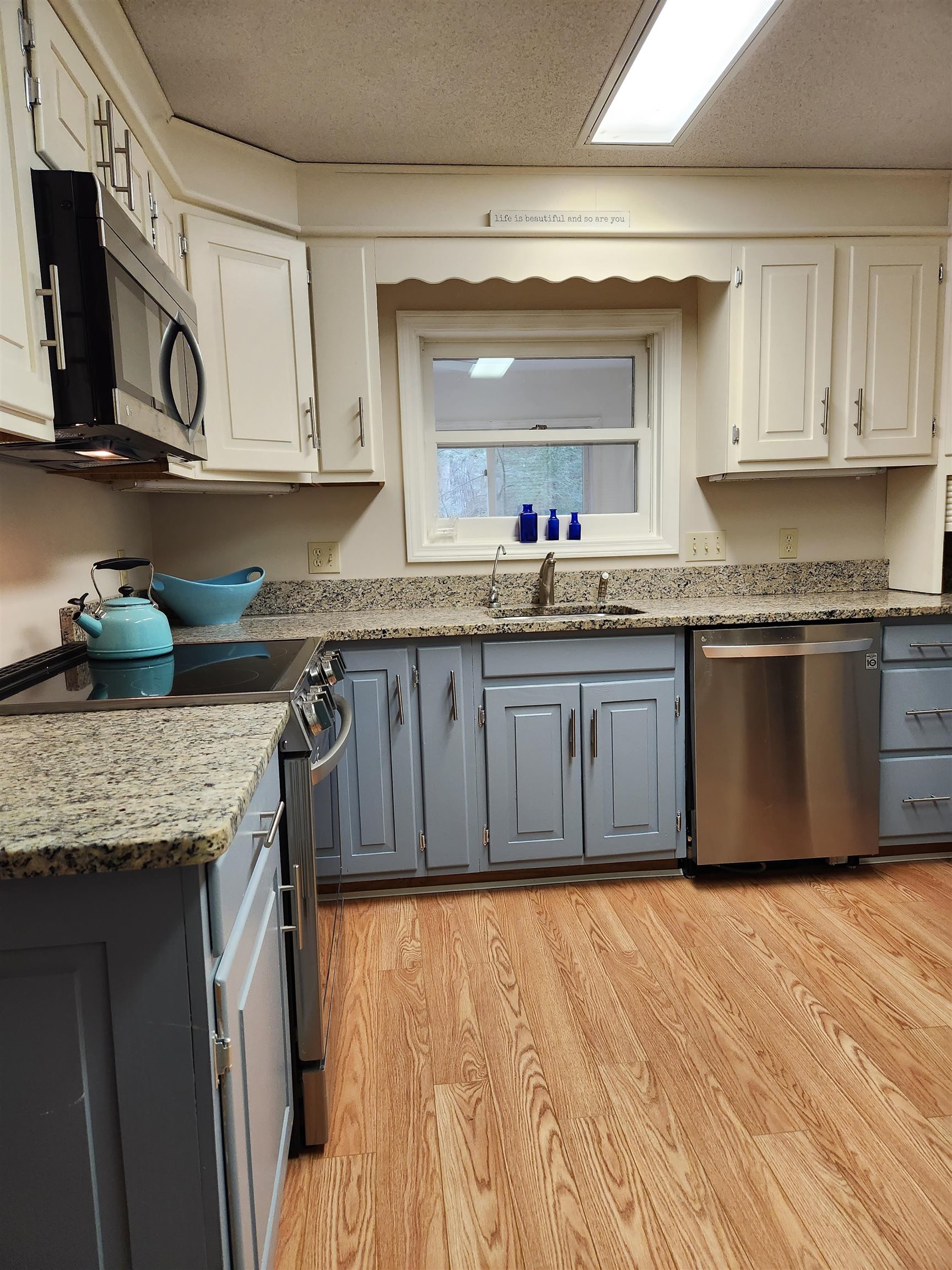 8 Laurel Circle Wolfeboro, NH 03894 - Photo 22 of 39